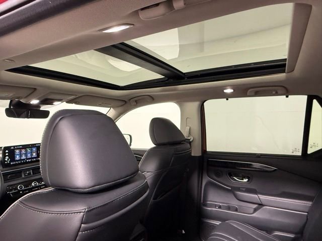 Used 2024 Honda Pilot Elite image 39
