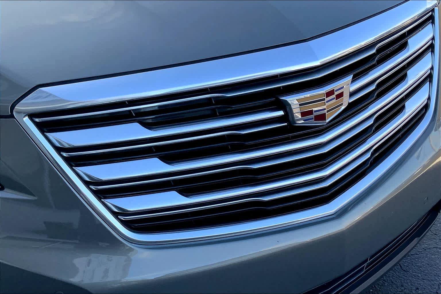 Used 2018 Cadillac XT5 Premium Luxury AWD/4WD image 29