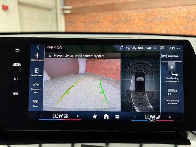 Used 2026 BMW X2 xDrive28i image 21
