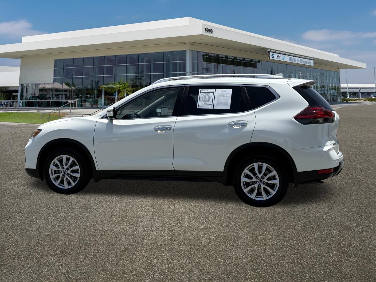 Used 2020 Nissan Rogue SV FWD image 7
