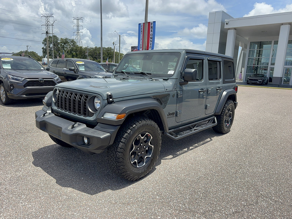 Used 2024 Jeep Wrangler Unlimited Sport AWD/4WD image 2