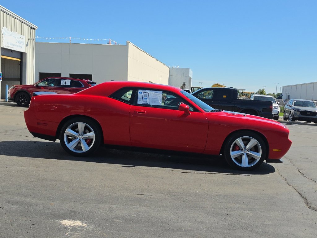 Used 2009 Dodge Challenger SRT8 w/ SRT Option Group II RWD image 9
