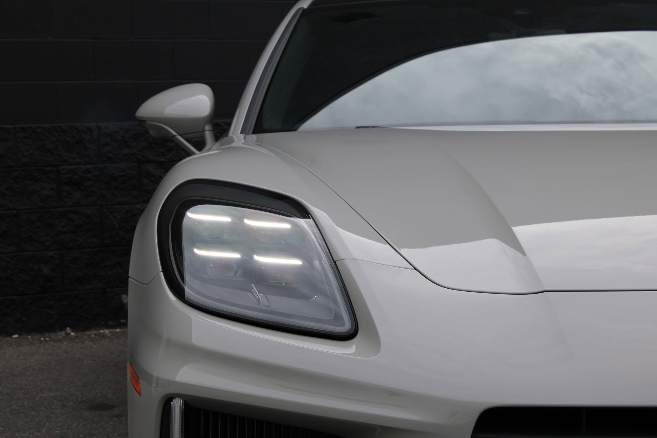 Certified 2025 Porsche Panamera 4 image 13