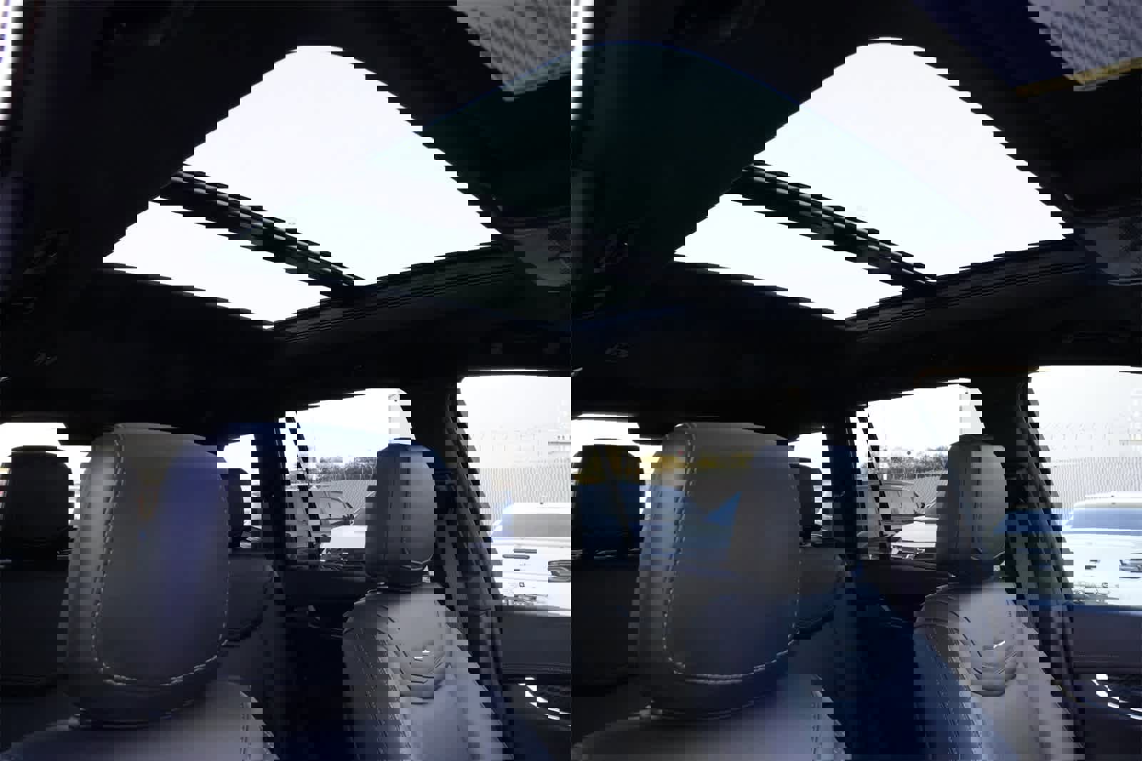 Used 2022 Cadillac XT6 Premium Luxury w/ Technology Package image 24