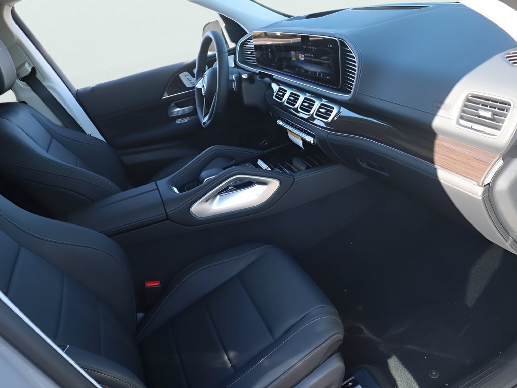 New 2026 Mercedes-Benz GLE 450 4MATIC image 16