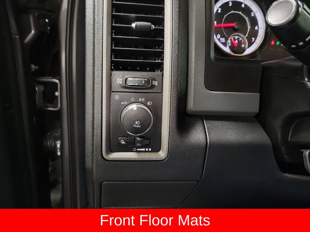 Used 2018 RAM 1500 Express w/ Express Value Package AWD/4WD image 21