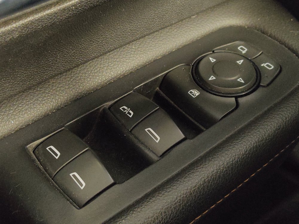 Used 2018 GMC Terrain SLE FWD image 27