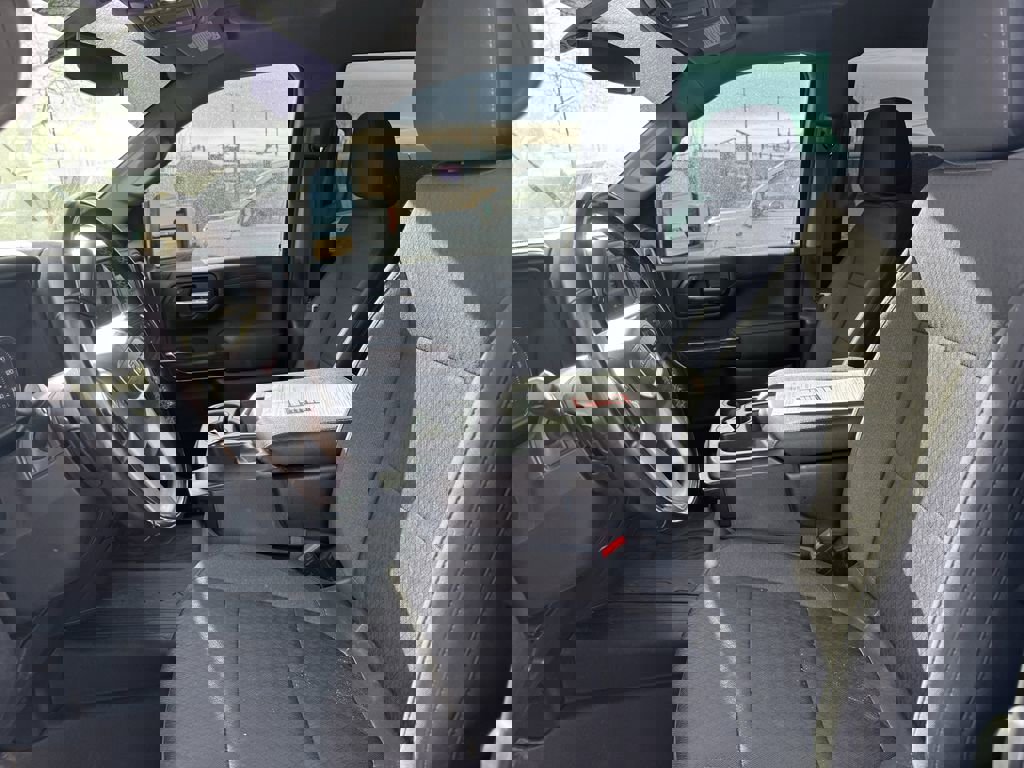 Used 2023 GMC Sierra 2500 SLE w/ SLE Convenience Package image 9