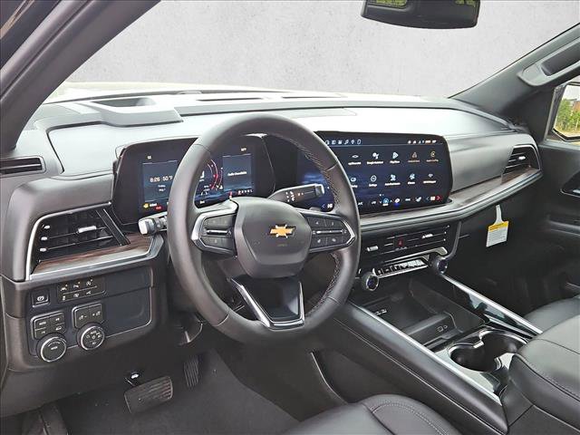 New 2026 Chevrolet Suburban LT AWD/4WD image 3
