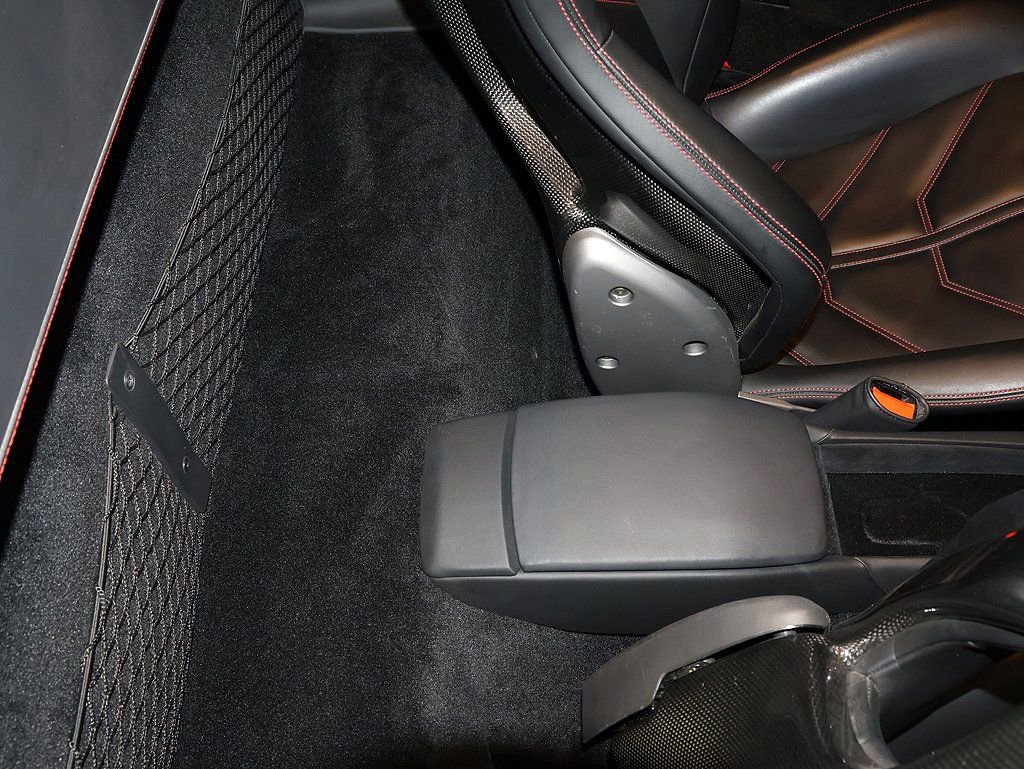 Certified 2019 Ferrari 488 Spider image 41