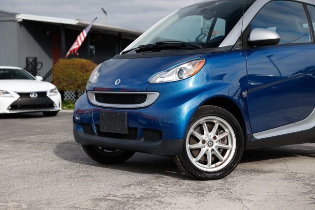 Used 2009 smart fortwo passion image 25