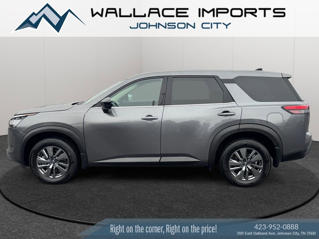 Used 2024 Nissan Pathfinder S
