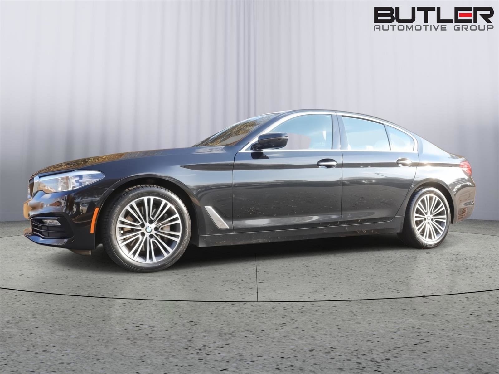 Used 2018 BMW 530i w/ Premium Package image 1