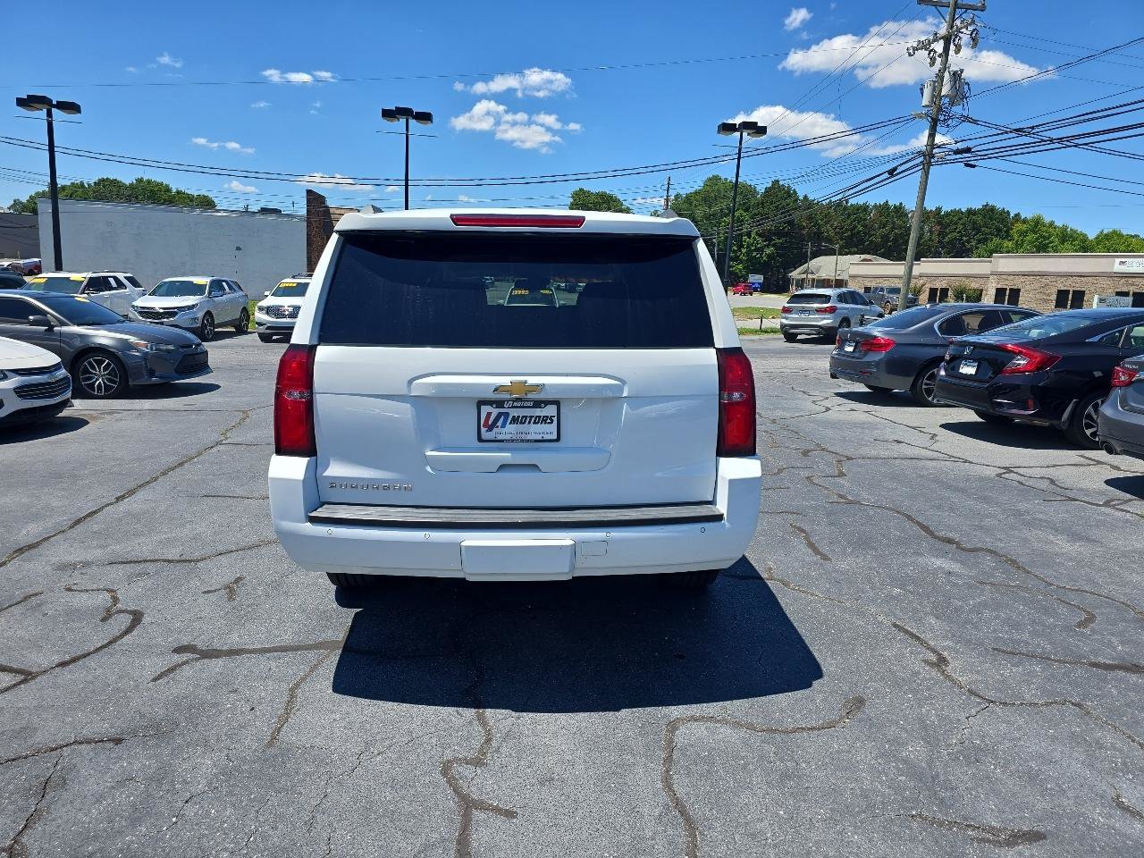 Used 2020 Chevrolet Suburban LT w/ Texas Edition Package AWD/4WD image 7