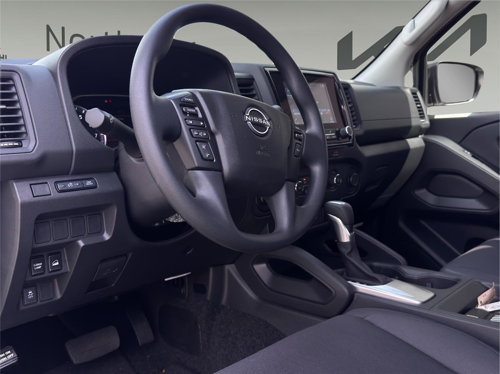 Used 2024 Nissan Frontier S image 8