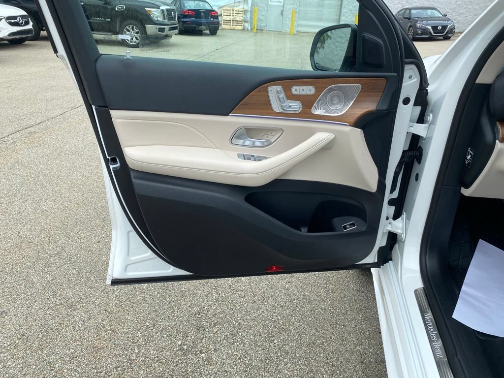 Used 2026 Mercedes-Benz GLE 450 4MATIC image 9