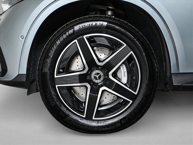 Used 2025 Mercedes-Benz GLC 300 4MATIC image 21