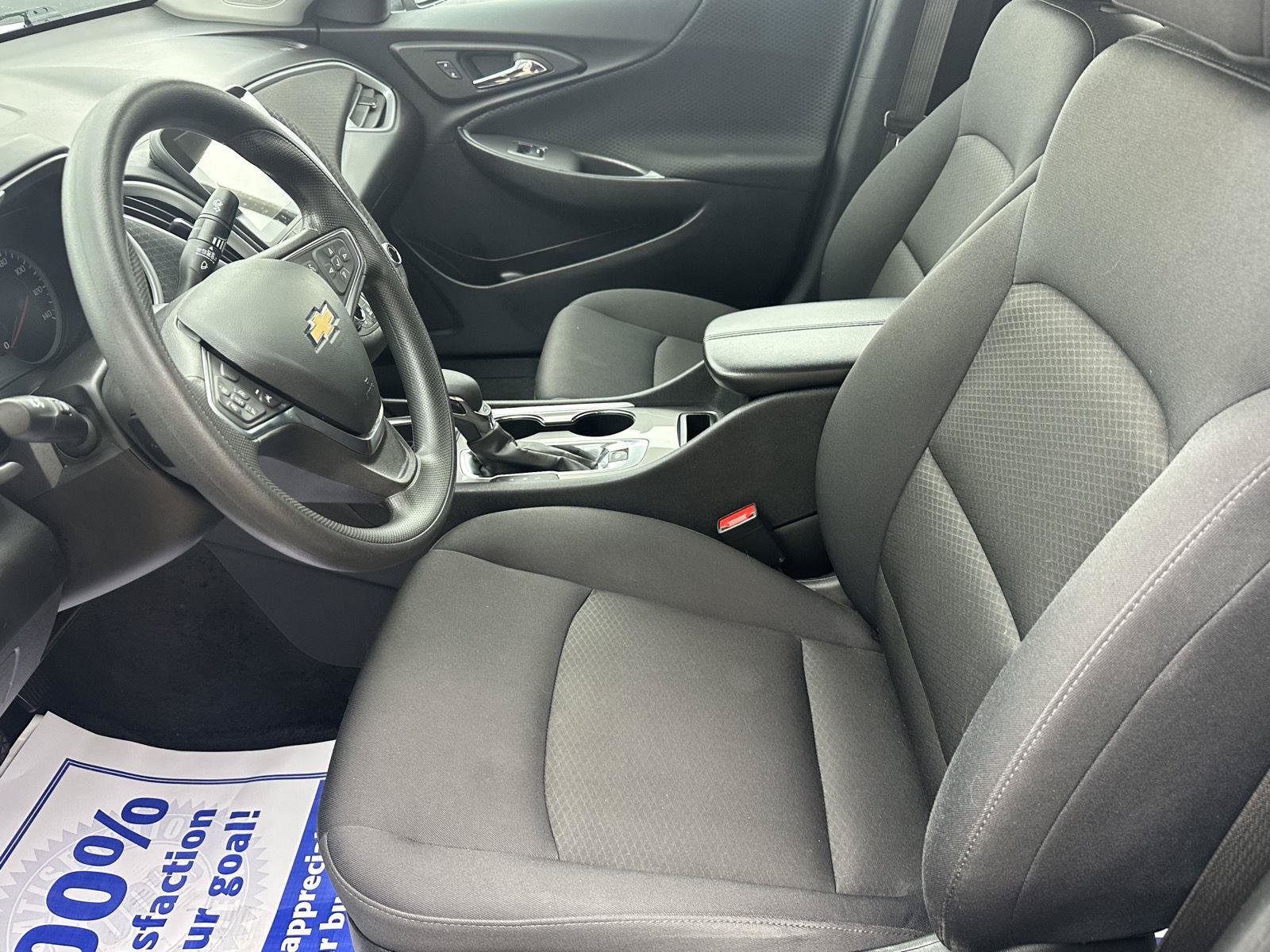 Used 2025 Chevrolet Malibu LT FWD image 19