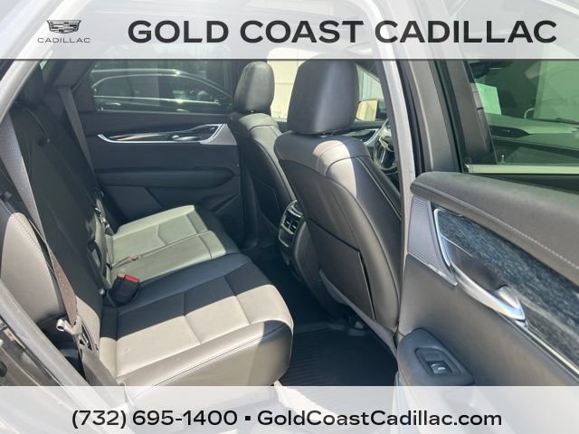 Certified 2024 Cadillac XT5 Premium Luxury w/ Technology Package AWD/4WD image 8