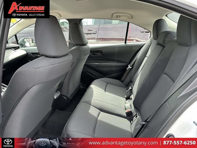 Used 2025 Toyota Corolla LE FWD image 14