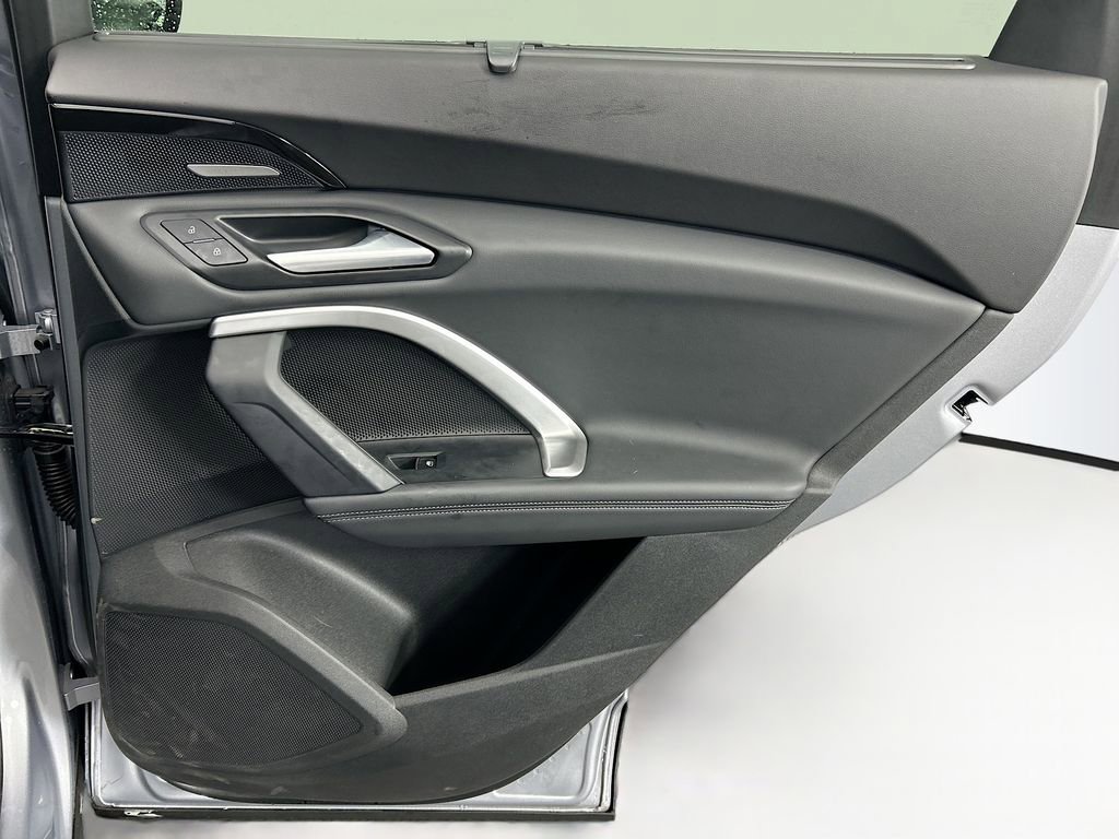 Certified 2025 Audi Q5 Premium Plus w/ Premium Plus image 27