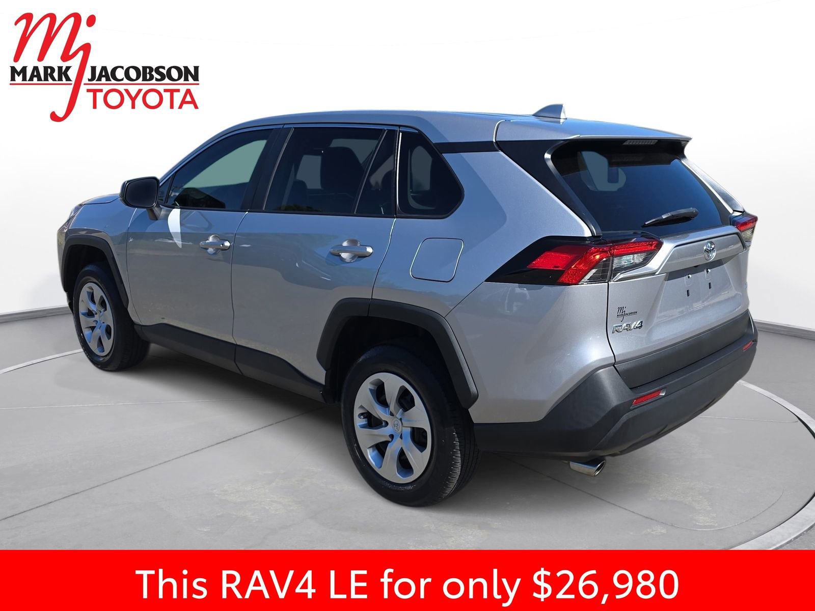 Used 2023 Toyota RAV4 LE FWD image 13