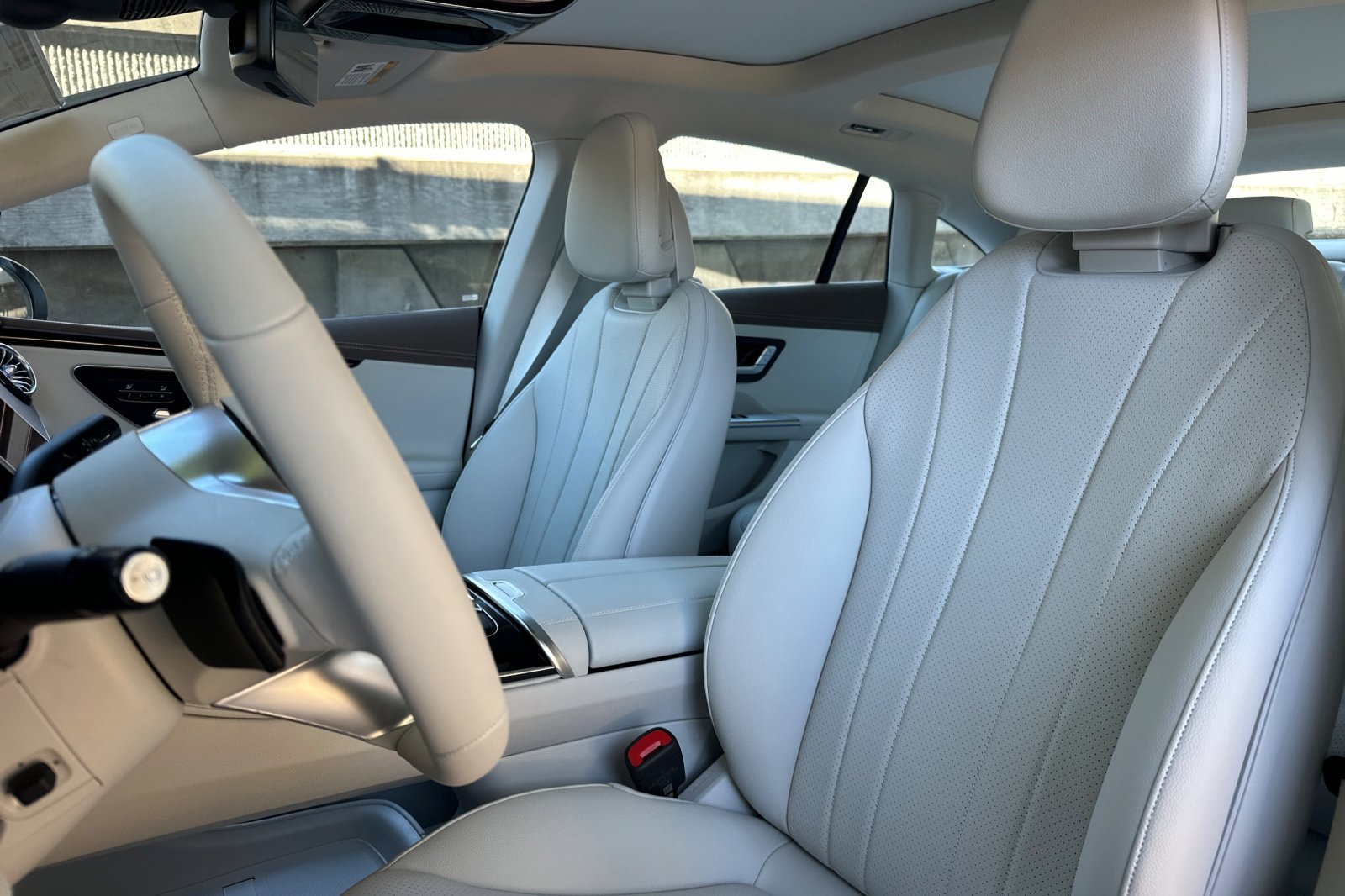 New 2025 Mercedes-Benz EQE 350+ 4MATIC Sedan image 20