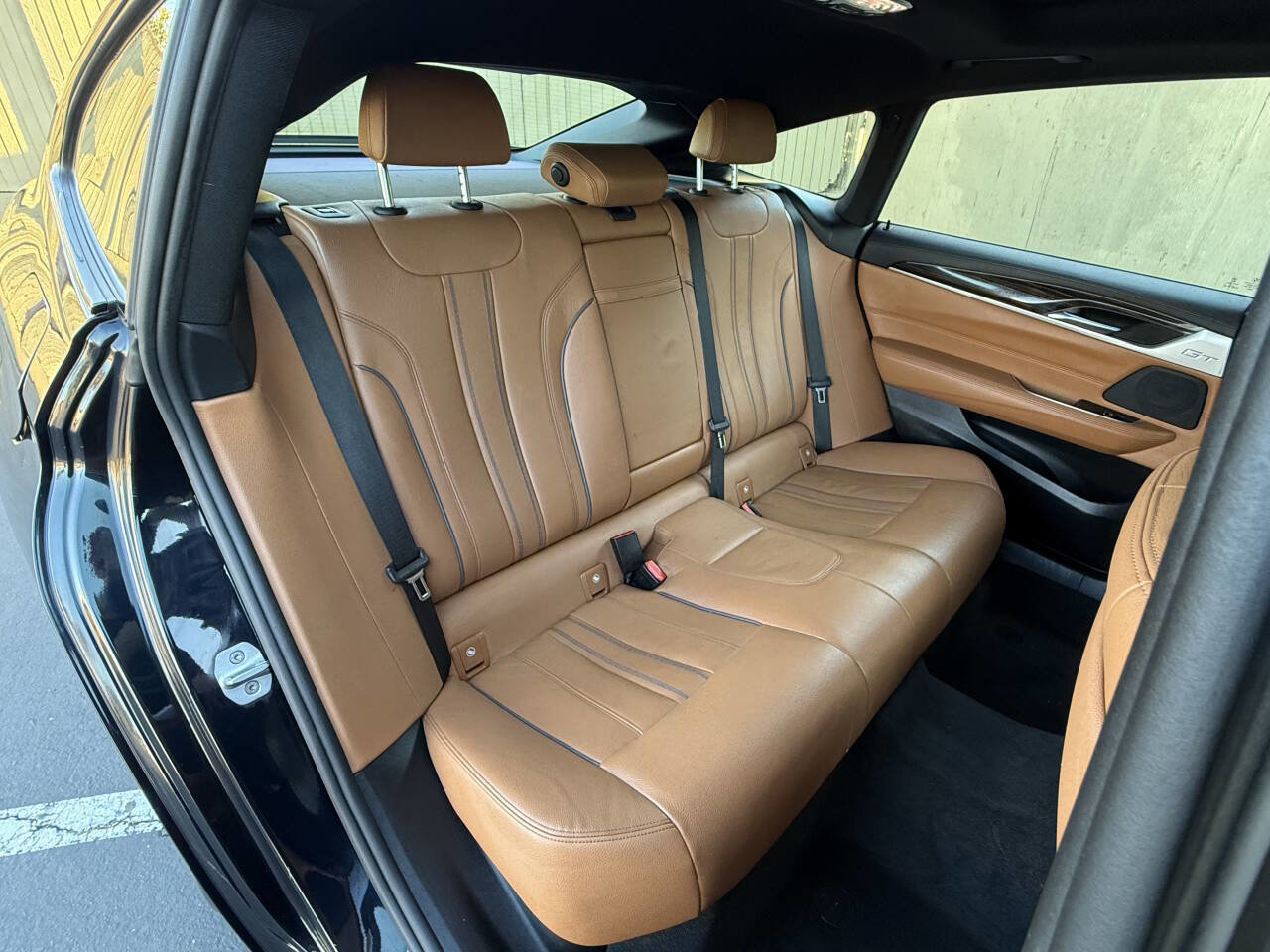 Used 2018 BMW 640i Gran Turismo xDrive image 16