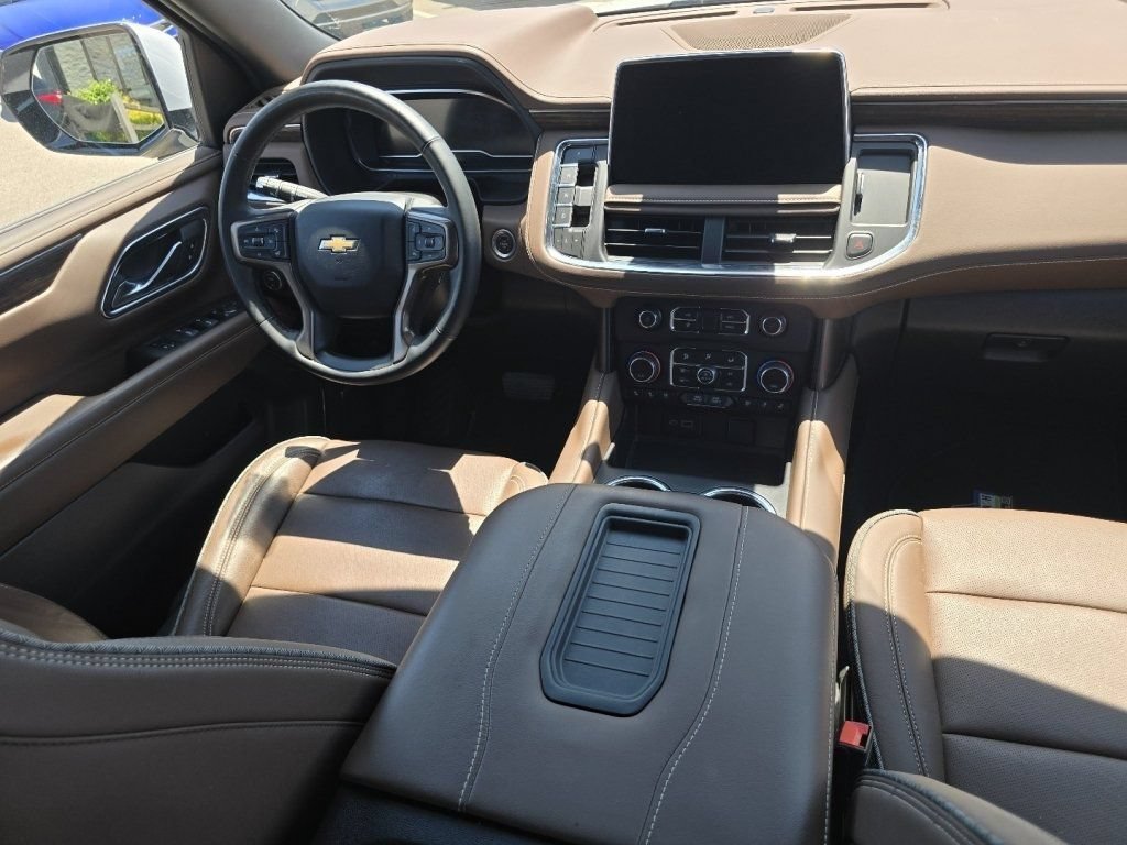 Used 2024 Chevrolet Tahoe High Country AWD/4WD image 25