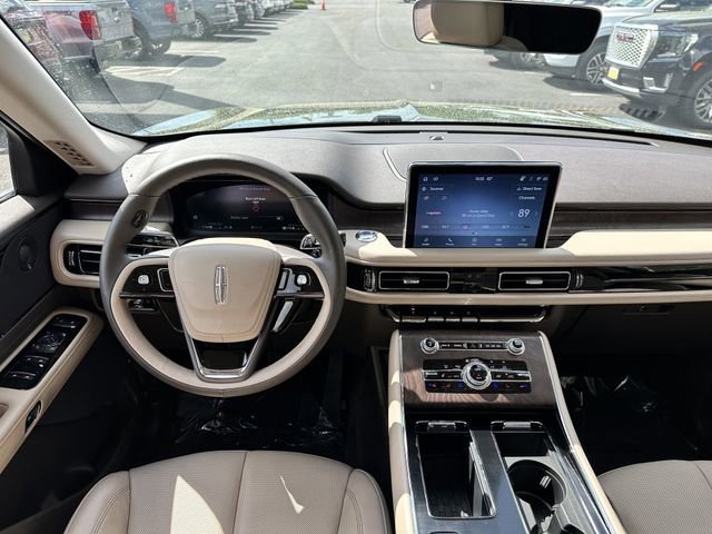 Certified 2024 Lincoln Aviator Reserve w/ Elements Package Plus image 13