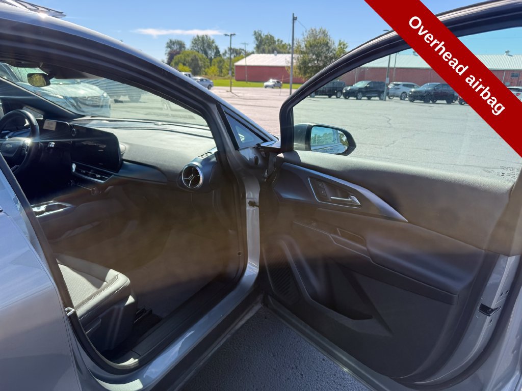 Used 2024 Chevrolet Equinox EV LT FWD image 44