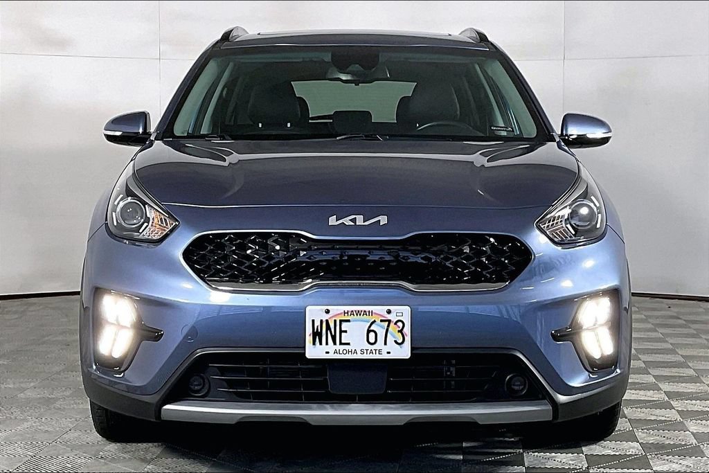 Used 2022 Kia Niro Touring Special Edition FWD image 2