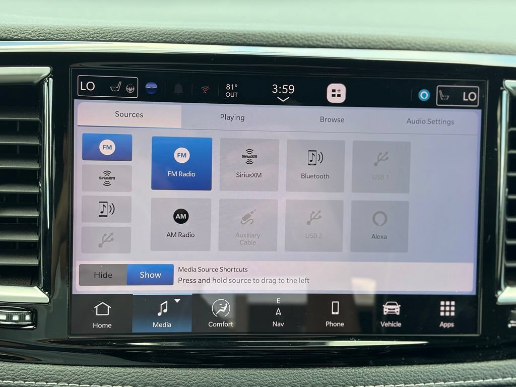 Certified 2025 Chrysler Pacifica Limited FWD image 40