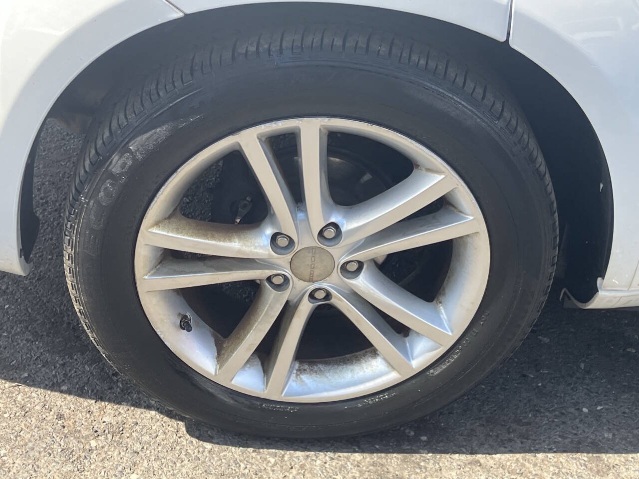 Used 2014 Dodge Avenger SXT w/ Rallye Appearance Group FWD image 16