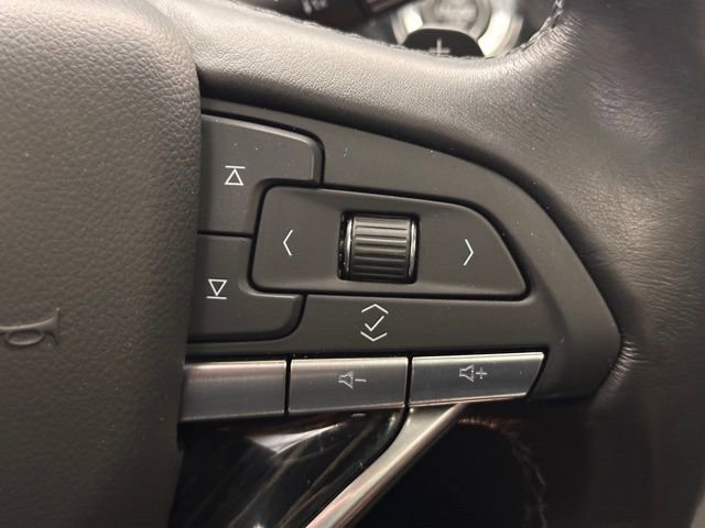 Used 2020 Cadillac XT6 Premium Luxury AWD/4WD image 11