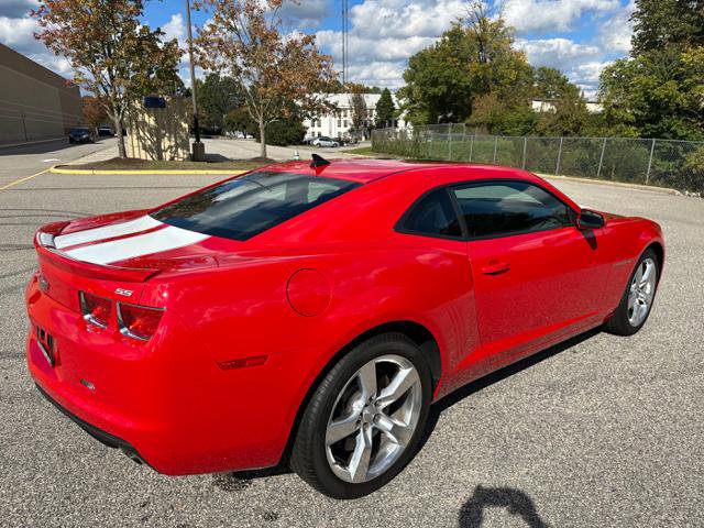 Used 2010 Chevrolet Camaro SS w/ White Stripe Package image 33