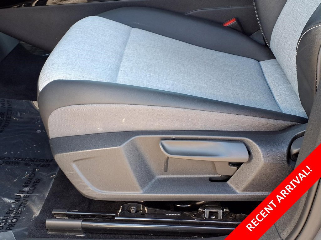 Used 2023 Volkswagen ID.4 Pro AWD/4WD image 24