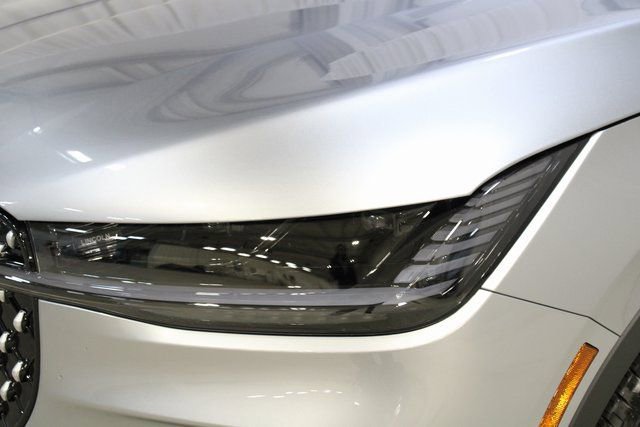 New 2026 Lincoln Nautilus Premier AWD/4WD image 62