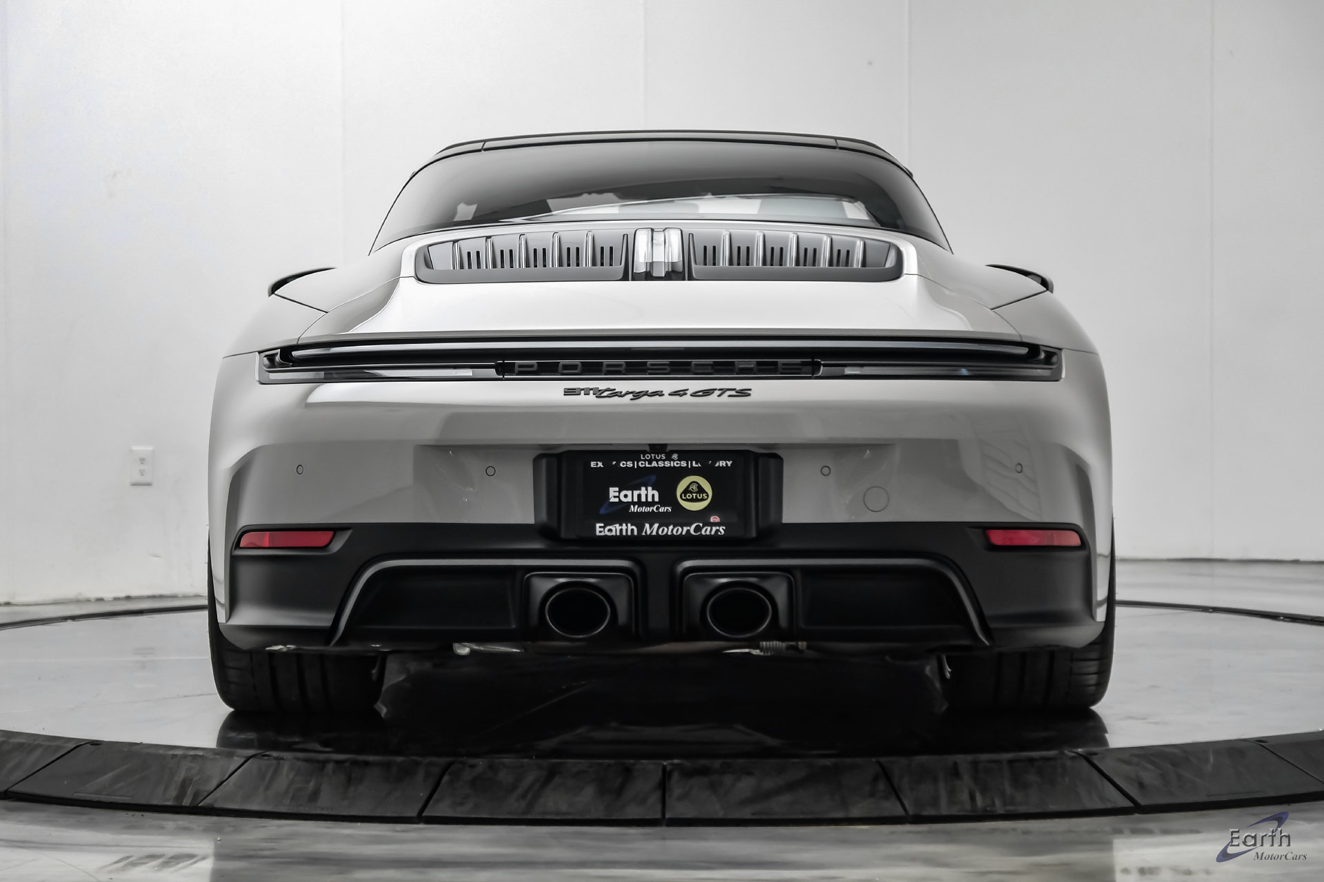 Used 2025 Porsche 911 Targa 4 GTS AWD/4WD image 15