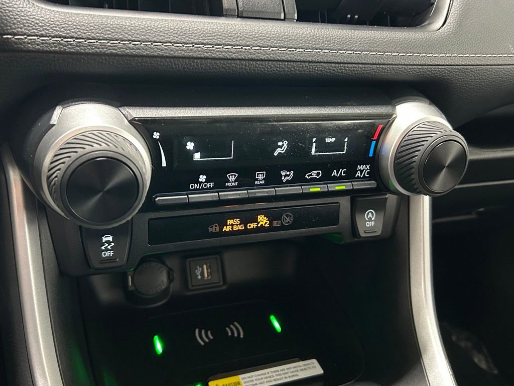 Used 2025 Toyota RAV4 LE image 48