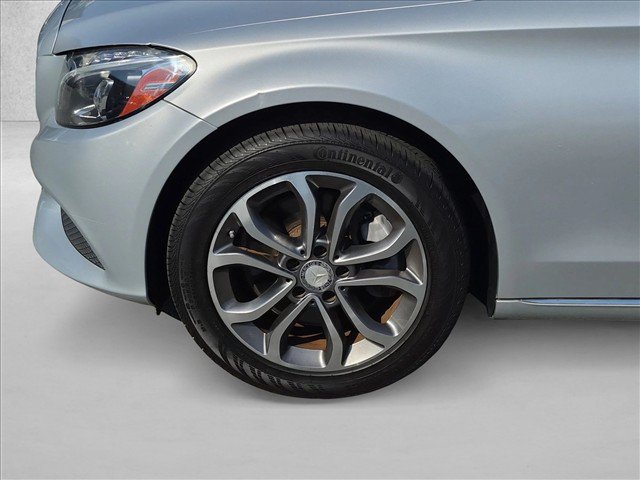 Used 2016 Mercedes-Benz C 300 4MATIC Sedan image 28