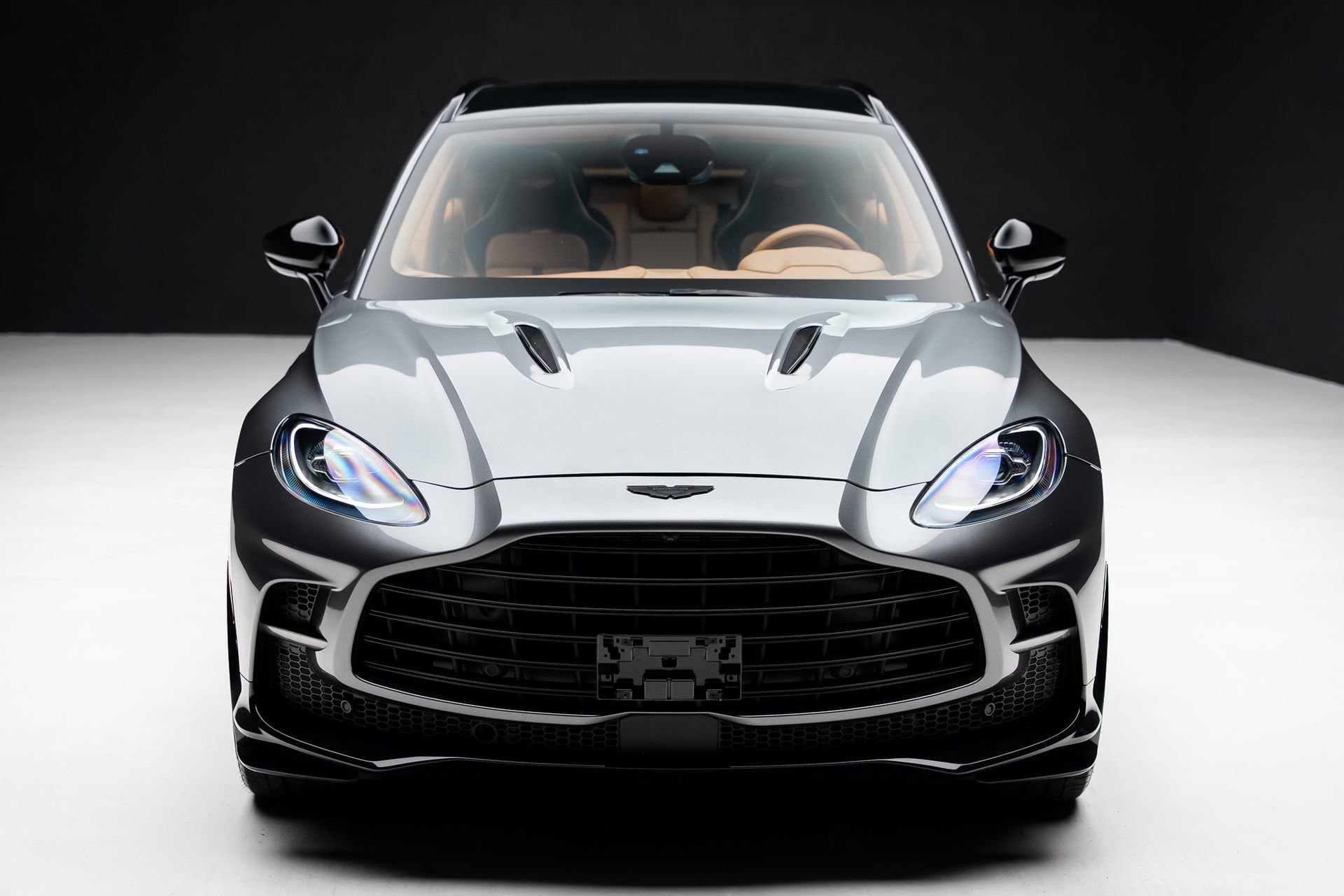 Used 2023 Aston Martin DBX 707 image 6