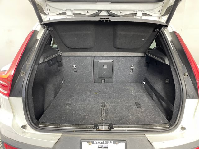 Used 2019 Volvo XC40 T5 Inscription AWD/4WD image 14