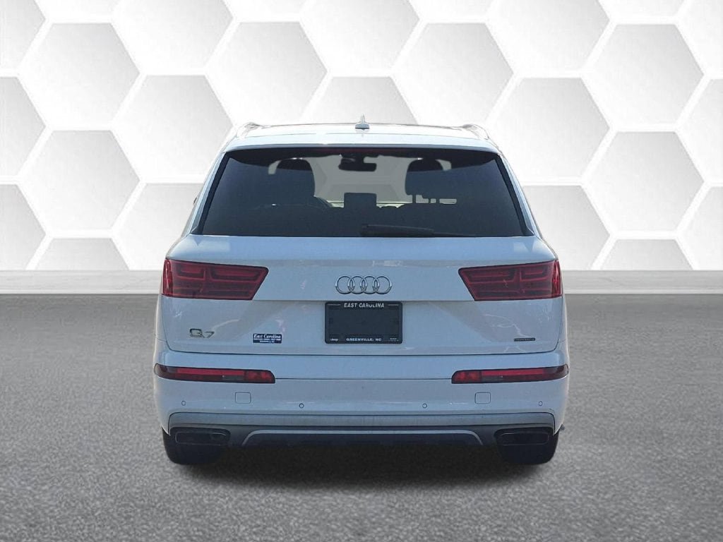 Used 2017 Audi Q7 2.0T Premium AWD/4WD image 4