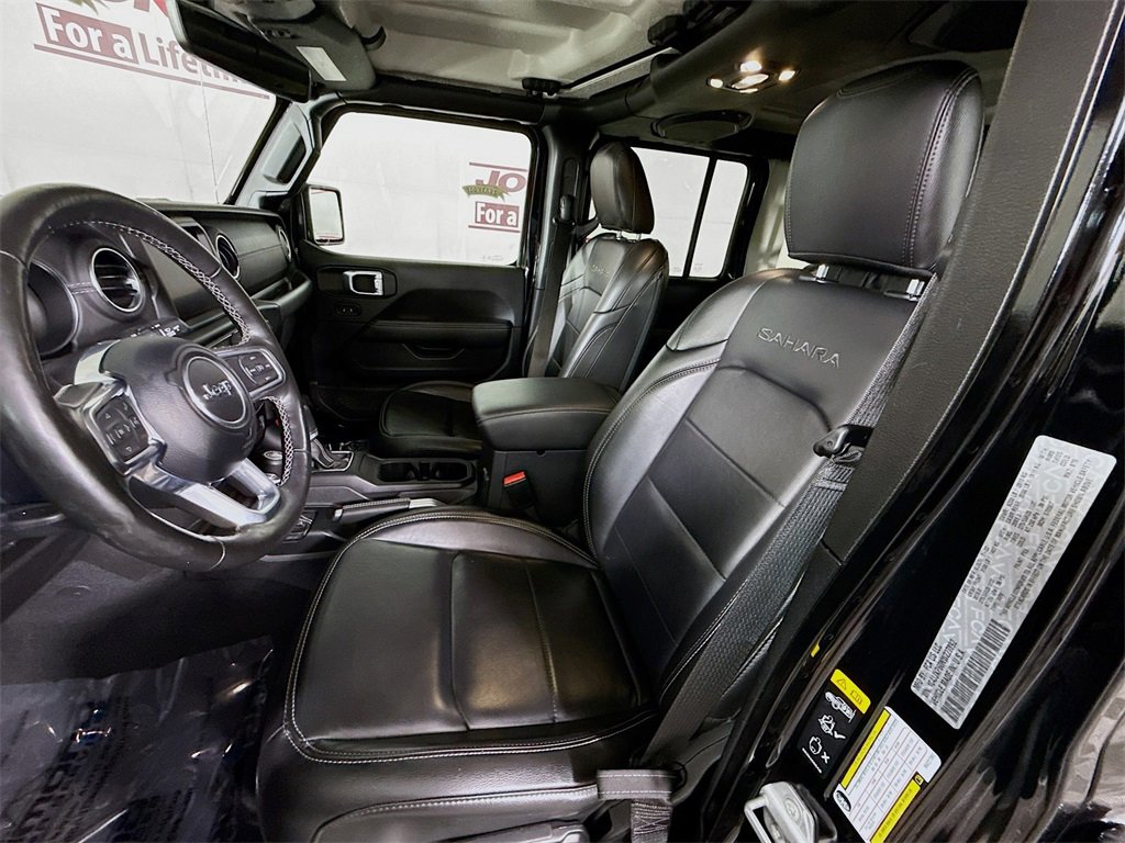 Used 2022 Jeep Wrangler Unlimited Sahara w/ Cold Weather Group image 25