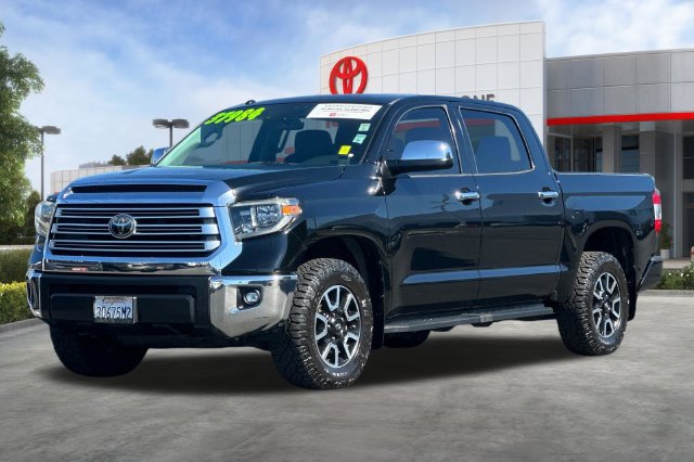 Certified 2018 Toyota Tundra Limited w/ Limited Premium Package AWD/4WD image 10