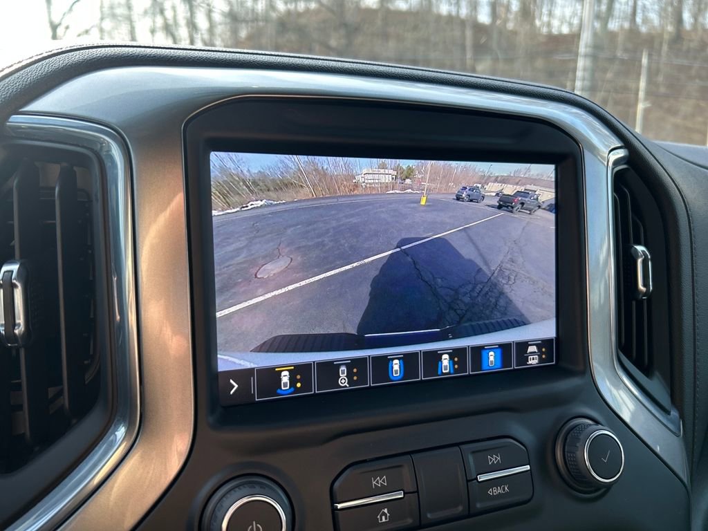 Used 2022 Chevrolet Silverado 2500 LTZ w/ LTZ Plus Package image 6