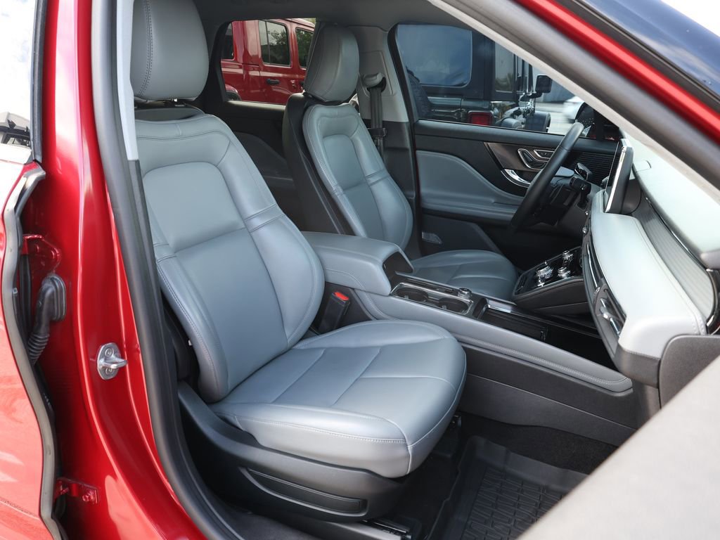 Used 2022 Lincoln Corsair FWD image 21