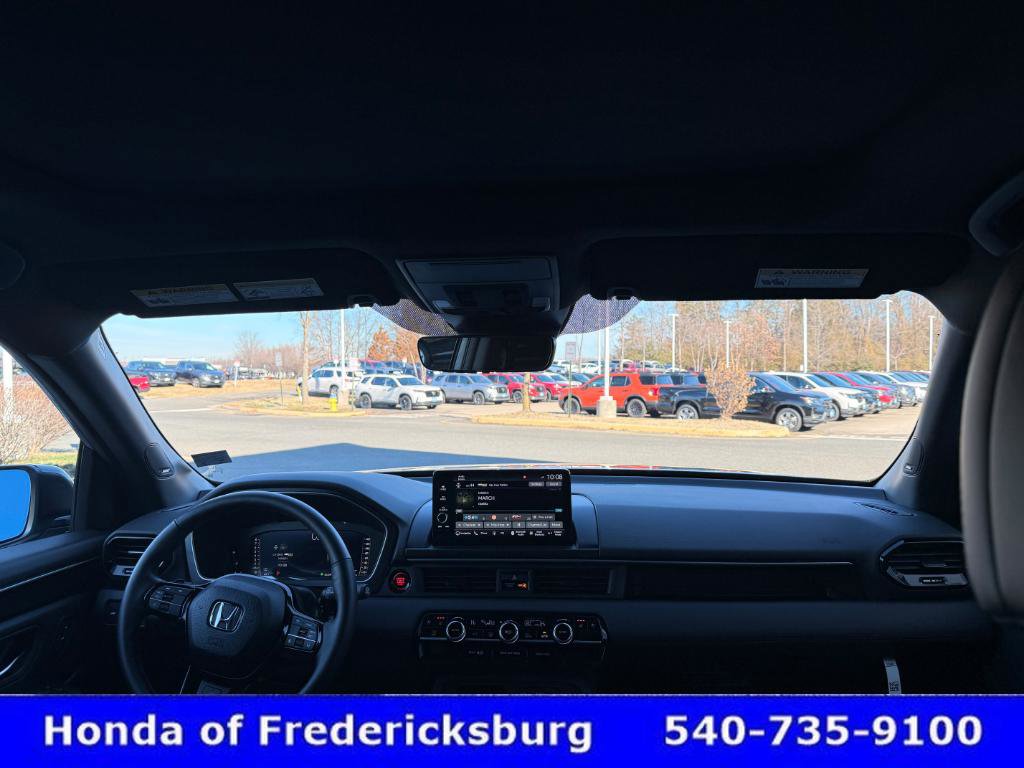 Certified 2025 Honda Pilot Black Edition image 49