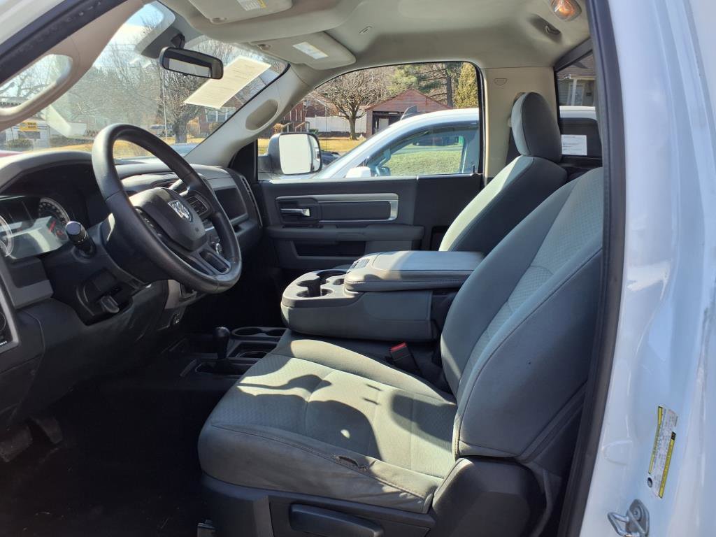 Used 2017 RAM 2500 Tradesman w/ Chrome Appearance Group image 3